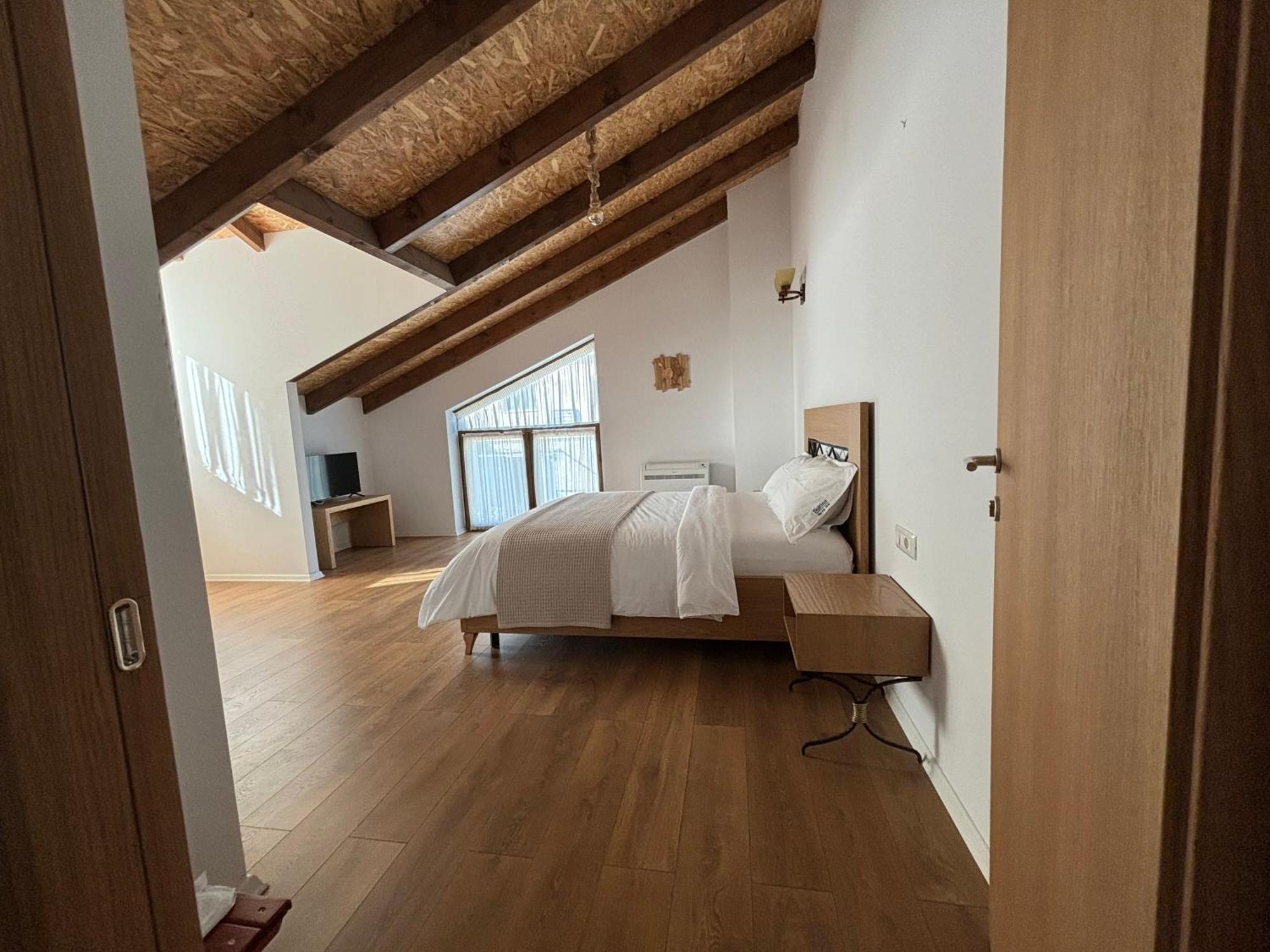 Gle-Alb Agrotourism Hotel Tepelene Екстериор снимка