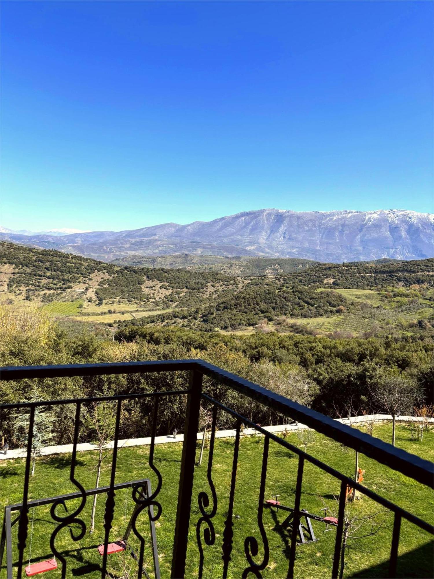 Gle-Alb Agrotourism Hotel Tepelene Екстериор снимка