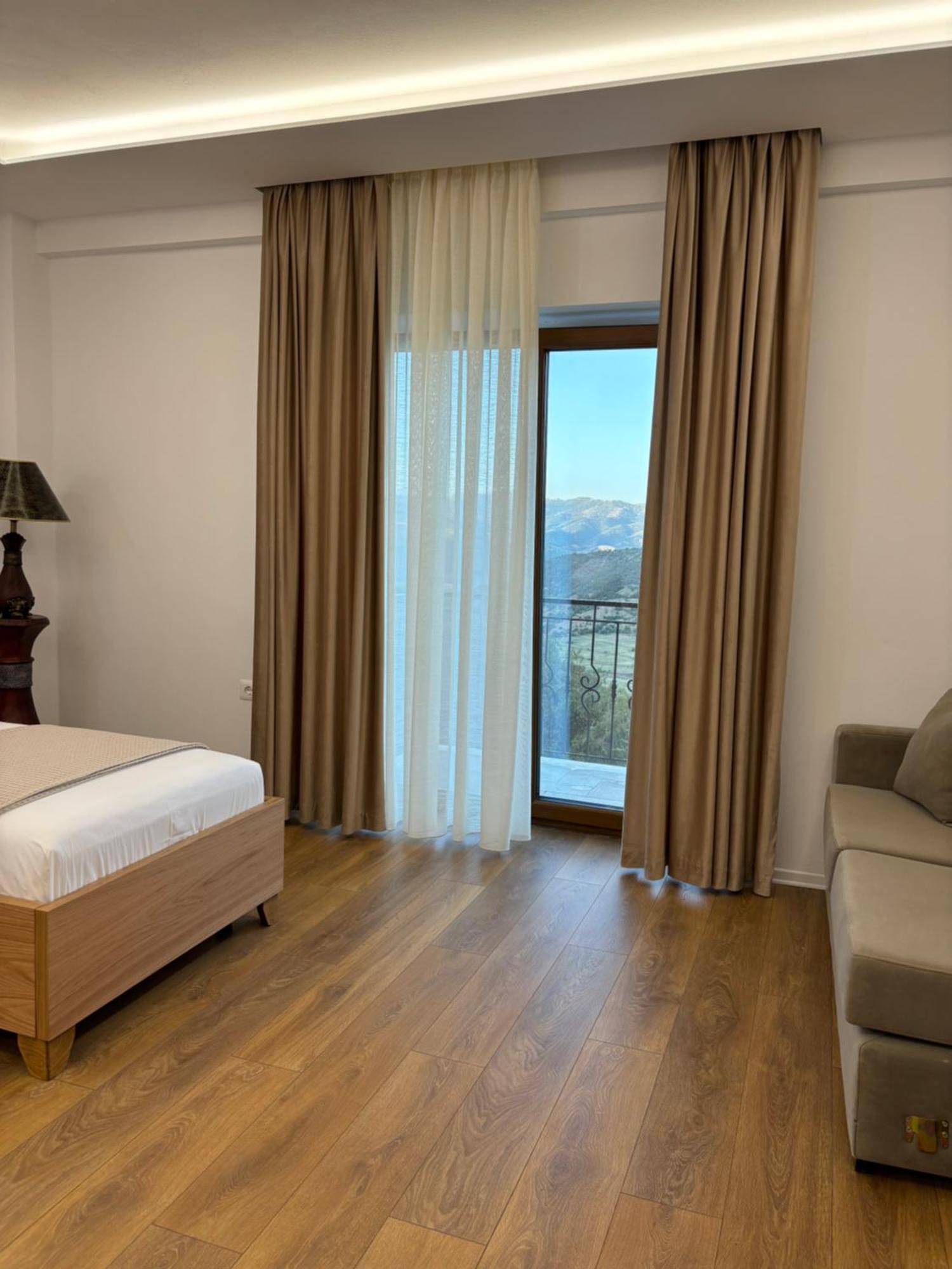 Gle-Alb Agrotourism Hotel Tepelene Екстериор снимка