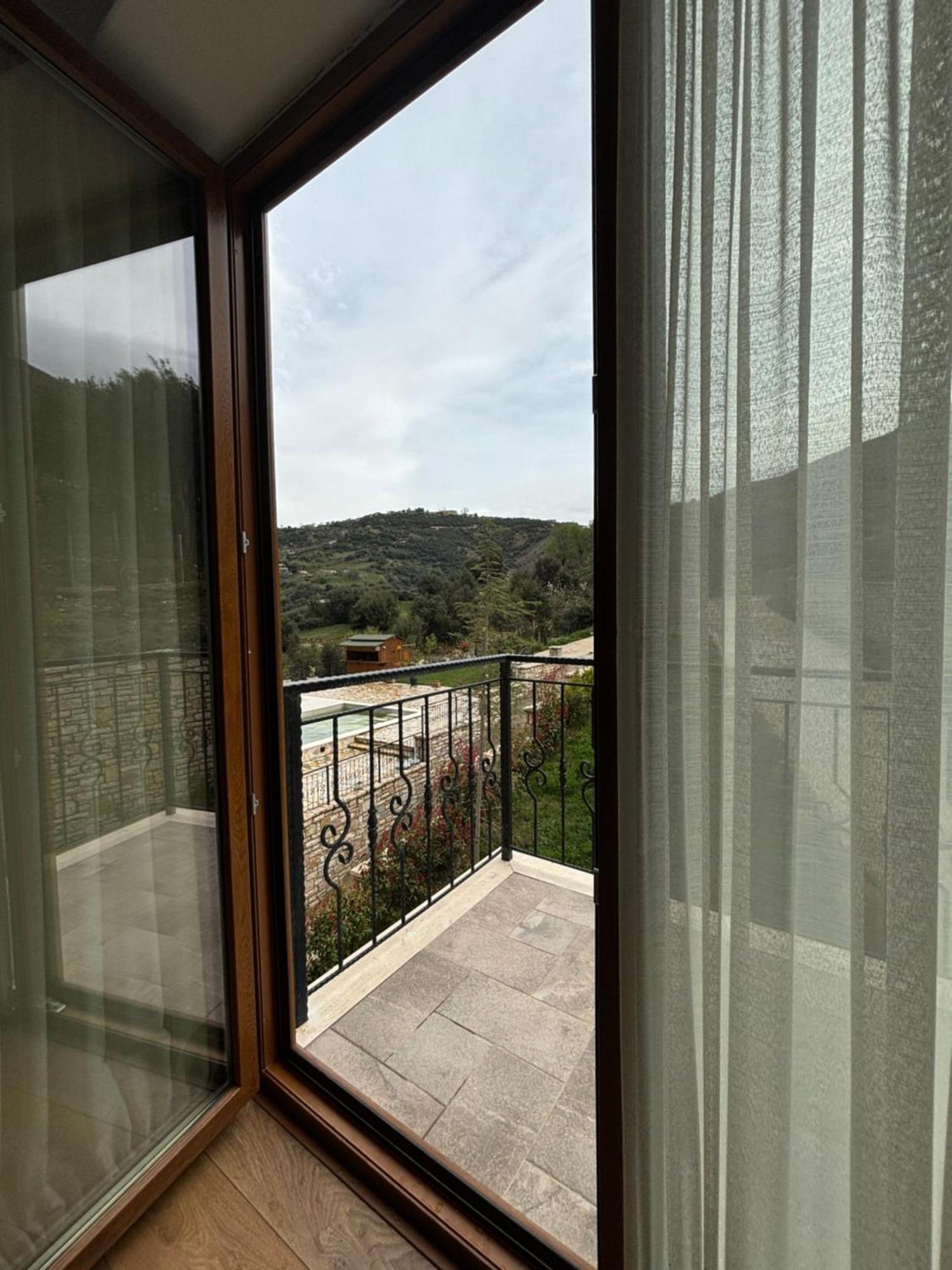 Gle-Alb Agrotourism Hotel Tepelene Екстериор снимка